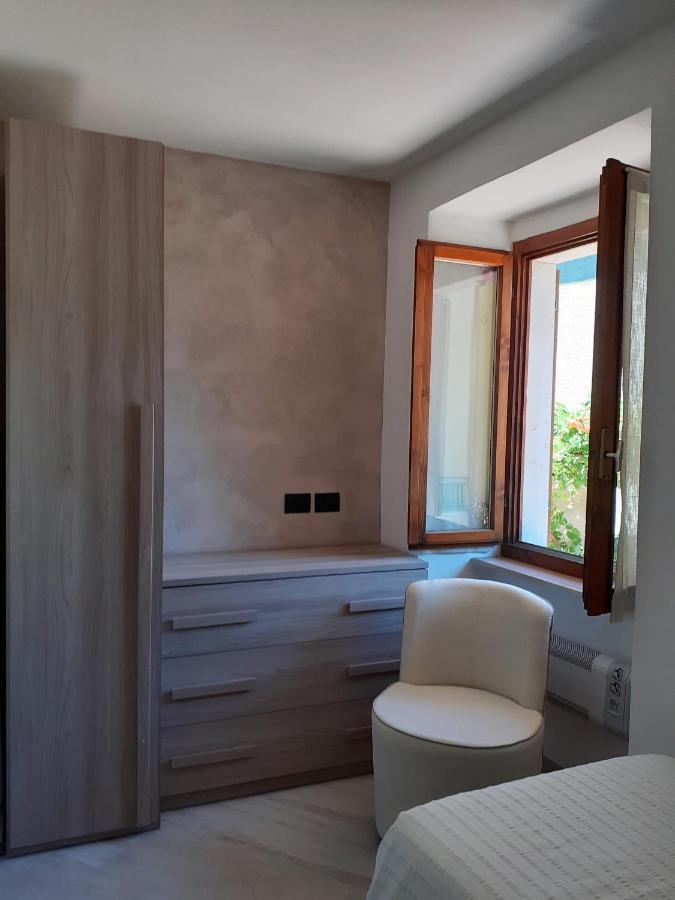 Alla Campanella Riva del Garda Exteriör bild