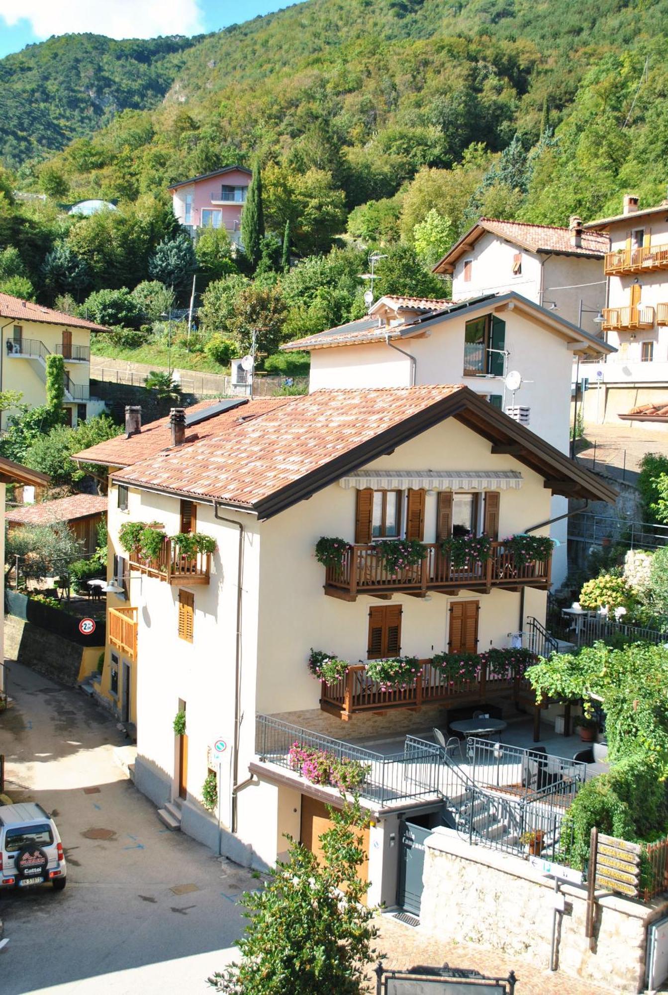 Alla Campanella Riva del Garda Exteriör bild